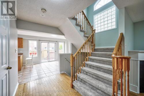 556 Delphine Drive, Burlington, ON - Indoor Photo Showing Other Room