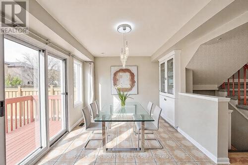 556 Delphine Drive, Burlington, ON - Indoor Photo Showing Dining Room