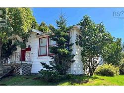 1386 East Prince Street  Salmon River, NS B2N 1J7