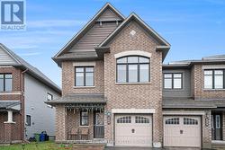 524 PAINE AVENUE  Ottawa, ON K2S 1B9