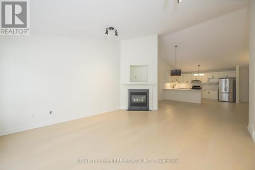 562 Bluebell Road, London, ON - Indoor With Fireplace