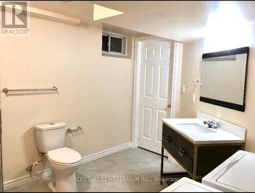 3744 Althorpe Circle, Mississauga, ON - Indoor Photo Showing Bathroom