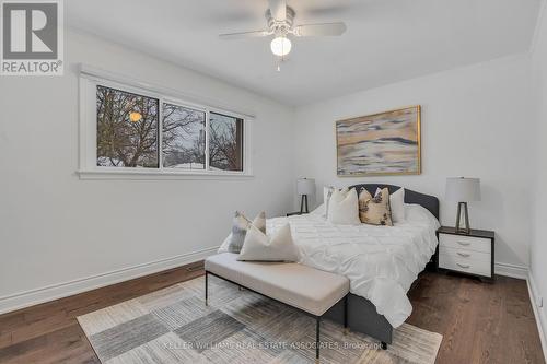 5419 Spruce Avenue, Burlington, ON - Indoor Photo Showing Bedroom