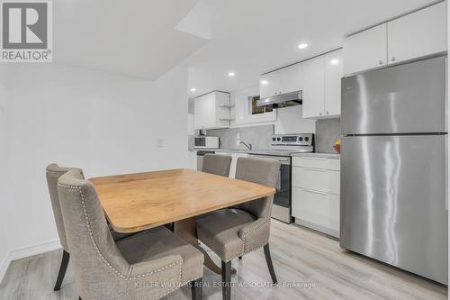 5419 Spruce Avenue, Burlington, ON - Indoor Photo Showing Kitchen