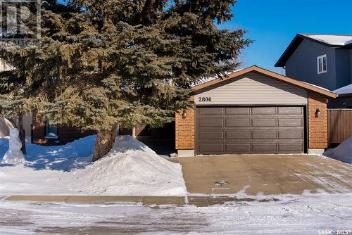 2806 Staples Bay E, Regina, SK - Outdoor