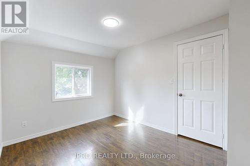 25 Lincoln Street, Hamilton, ON - Indoor Photo Showing Other Room