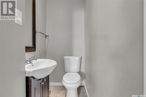 1457 Empress Street, Regina, SK - Indoor Photo Showing Bathroom