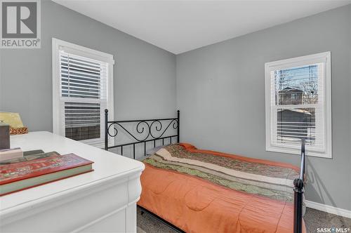 1457 Empress Street, Regina, SK - Indoor Photo Showing Bedroom