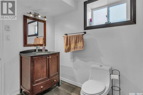 1457 Empress Street, Regina, SK - Indoor Photo Showing Bathroom