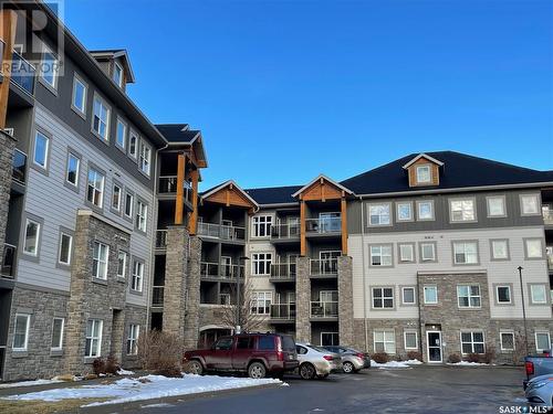 102 1220 Blackfoot Drive, Regina, SK - Outdoor With Facade