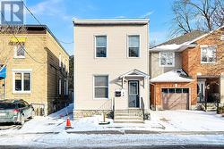 29 DOUGLAS AVENUE  Ottawa, ON K1M 1G3