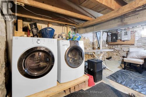 29 Douglas Avenue, Ottawa, ON - Indoor Photo Showing Laundry Room