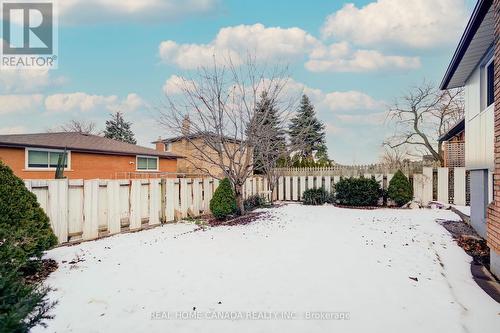 320 Highridge Avenue, Hamilton, ON - Outdoor