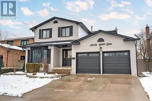 3436 Bristol Drive, Burlington, ON - Outdoor With Facade