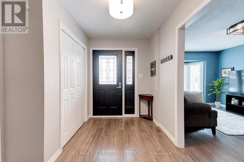 3436 Bristol Drive, Burlington, ON - Indoor Photo Showing Other Room