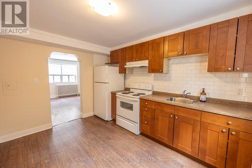 1 - 12 Cayuga Avenue, Mississauga, ON - Indoor Photo Showing Kitchen