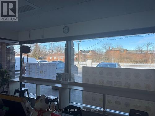 2836 Victoria Park Avenue, Toronto, ON 