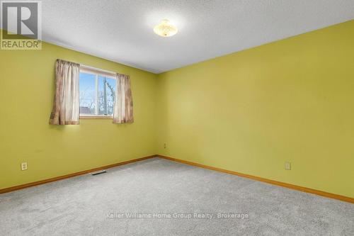 4 Market Street, Kitchener, ON - Indoor Photo Showing Other Room