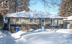 231 Vancouver AVENUE S  Saskatoon, SK S7M 3M8