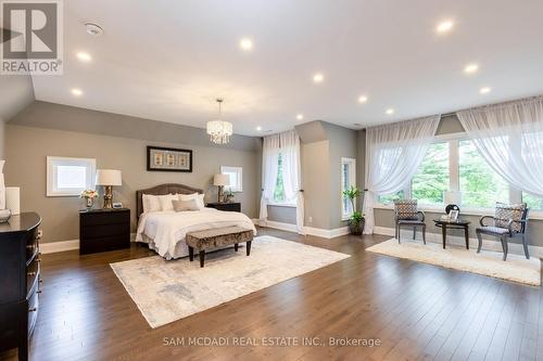 1285 Mineola Gardens, Mississauga, ON - Indoor Photo Showing Bedroom