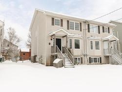 7 Chinook Court  Dartmouth, NS B3A 4Y4