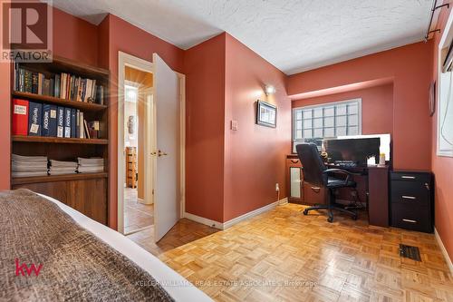 94 Belmont Avenue E, Kitchener, ON - Indoor Photo Showing Office