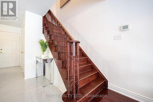 5410 Sweetgrass Gate, Mississauga, ON - Indoor Photo Showing Other Room