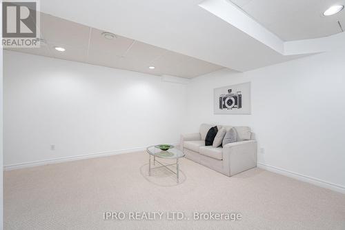 5410 Sweetgrass Gate, Mississauga, ON - Indoor Photo Showing Other Room