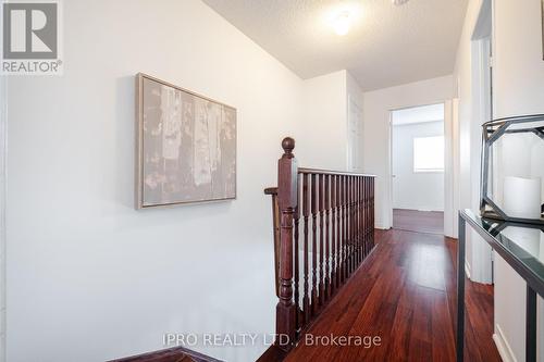 5410 Sweetgrass Gate, Mississauga, ON - Indoor Photo Showing Other Room