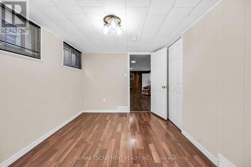 297 East 36Th Street, Hamilton, ON - Indoor Photo Showing Other Room