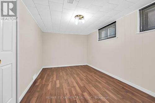 297 East 36Th Street, Hamilton, ON - Indoor Photo Showing Other Room