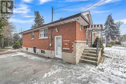 297 East 36Th Street, Hamilton, ON - Outdoor