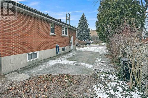 297 East 36Th Street, Hamilton, ON - Outdoor