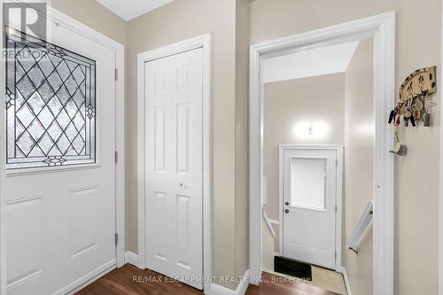 297 East 36Th Street, Hamilton, ON - Indoor Photo Showing Other Room