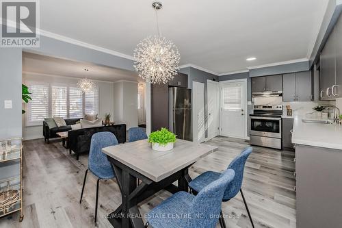 387 Cyrus Street, Cambridge, ON - Indoor Photo Showing Dining Room