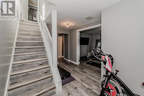 387 Cyrus Street, Cambridge, ON - Indoor Photo Showing Other Room