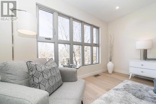 424 Avondale Avenue, Ottawa, ON - Indoor Photo Showing Bedroom