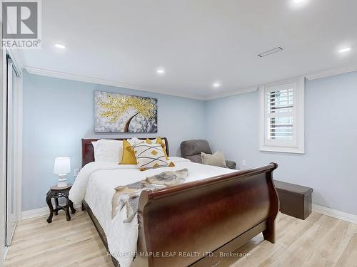 62 Montrose Avenue, Hamilton, ON - Indoor Photo Showing Bedroom