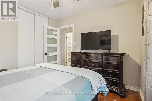 150 Clansman Trail, Mississauga, ON - Indoor Photo Showing Bedroom