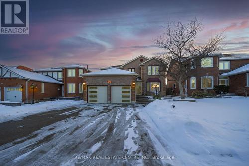 3545 Marmac Crescent, Mississauga, ON - Outdoor With Facade