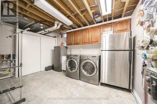 3545 Marmac Crescent, Mississauga, ON - Indoor Photo Showing Laundry Room