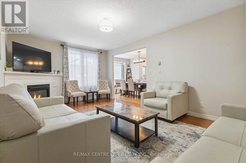 691 Clearwater Crescent, London, ON - Indoor Photo Showing Living Room With Fireplace