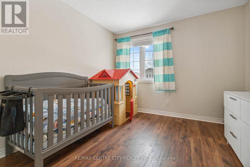 691 Clearwater Crescent, London, ON - Indoor Photo Showing Bedroom