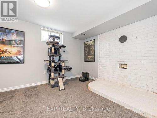 95 Edinburgh Avenue, Hamilton, ON - Indoor Photo Showing Gym Room