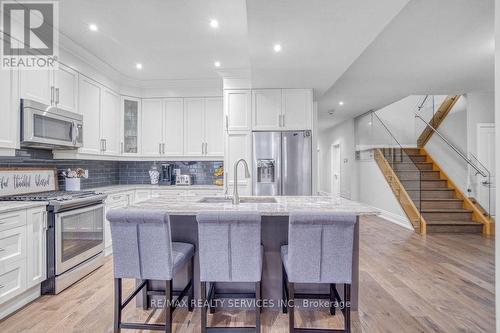 958 Beach Boulevard, Hamilton, ON - Indoor Photo Showing Kitchen With Stainless Steel Kitchen With Double Sink With Upgraded Kitchen