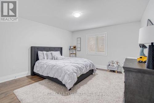 958 Beach Boulevard, Hamilton, ON - Indoor Photo Showing Bedroom