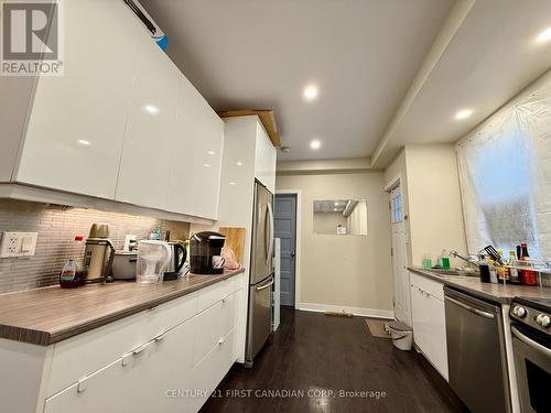 289 Oxford Street, London, ON - Indoor Photo Showing Kitchen