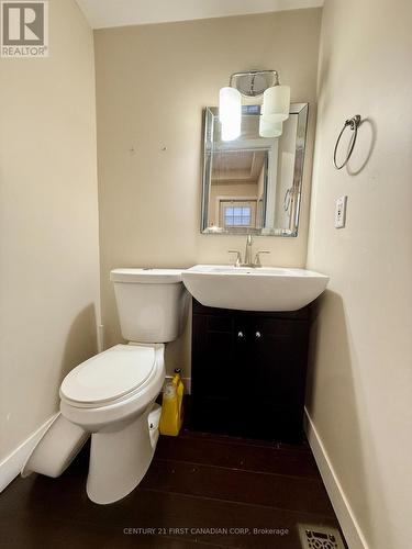 289 Oxford Street, London, ON - Indoor Photo Showing Bathroom