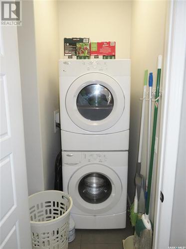 103 Pringle Crescent, Saskatoon, SK - Indoor Photo Showing Laundry Room