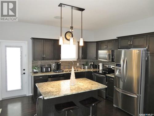 103 Pringle Crescent, Saskatoon, SK - Indoor Photo Showing Kitchen With Upgraded Kitchen